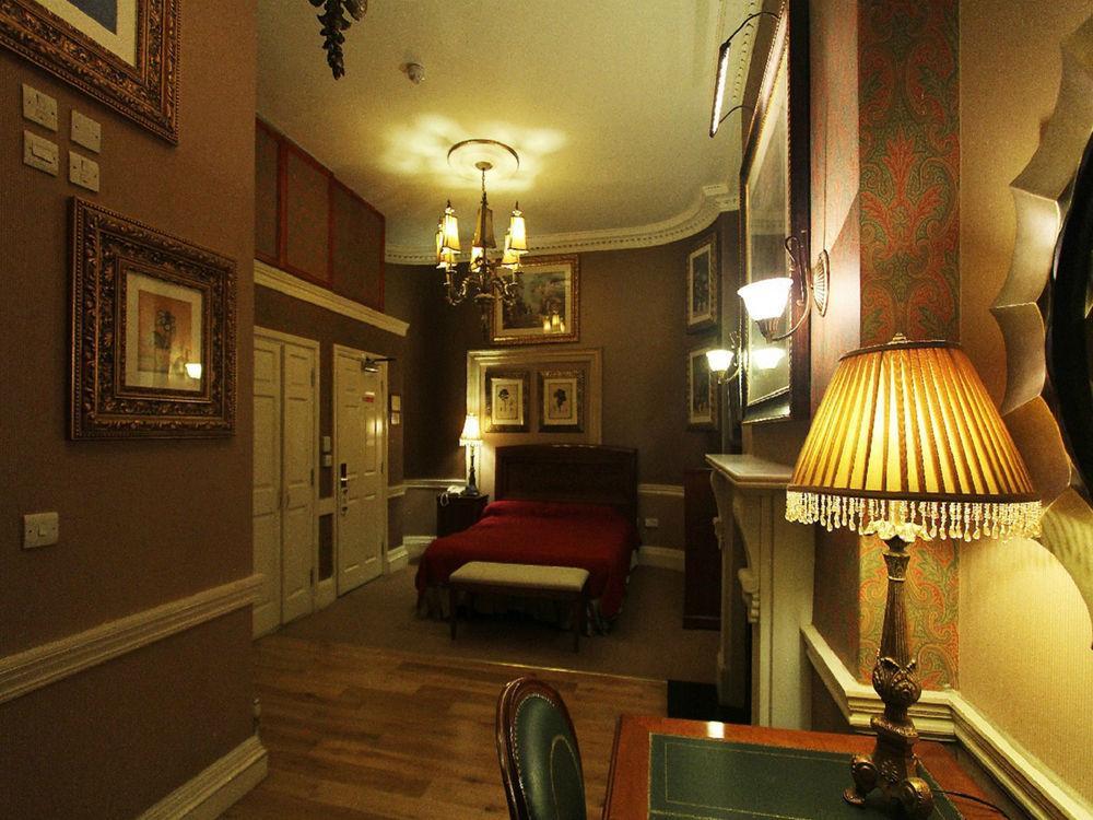 Opulence Boutique 4* Londen