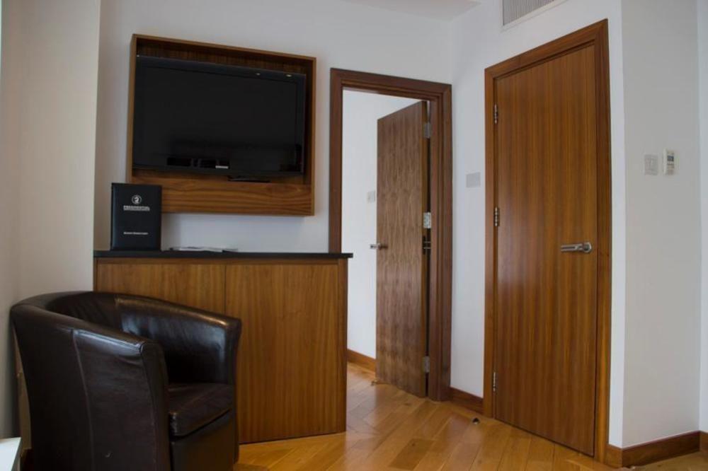 Presidential Kensington Aparthotel 4*