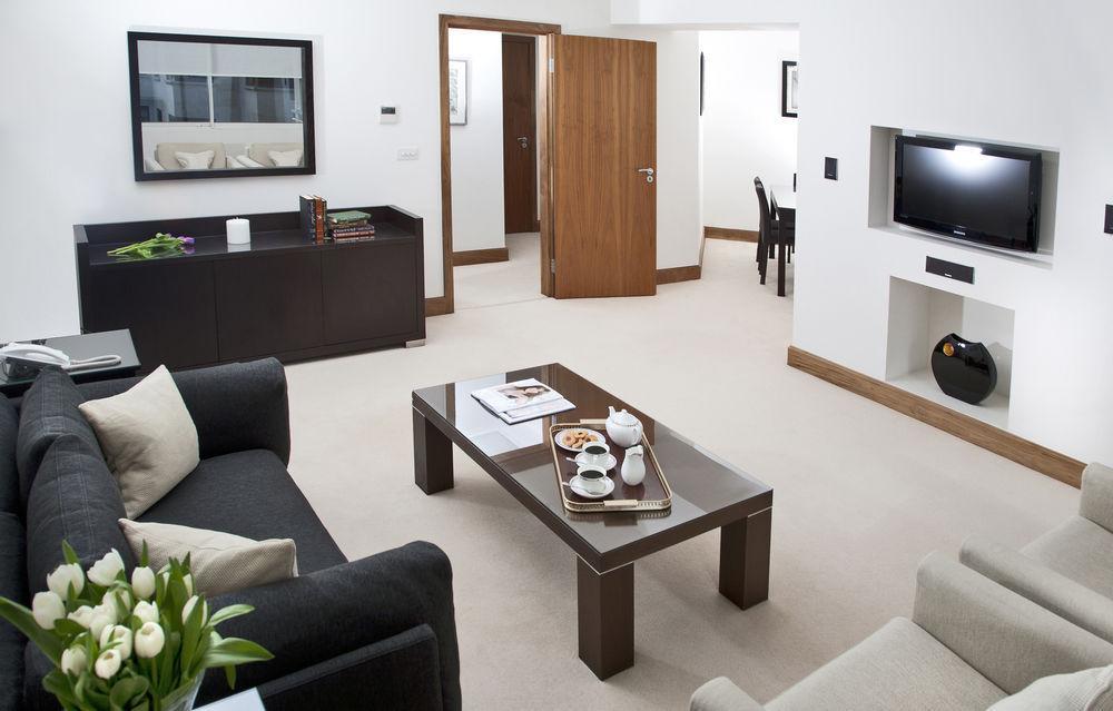 Arlington House Apartment *