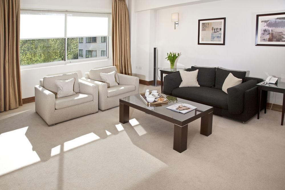 Arlington House Apartment *
