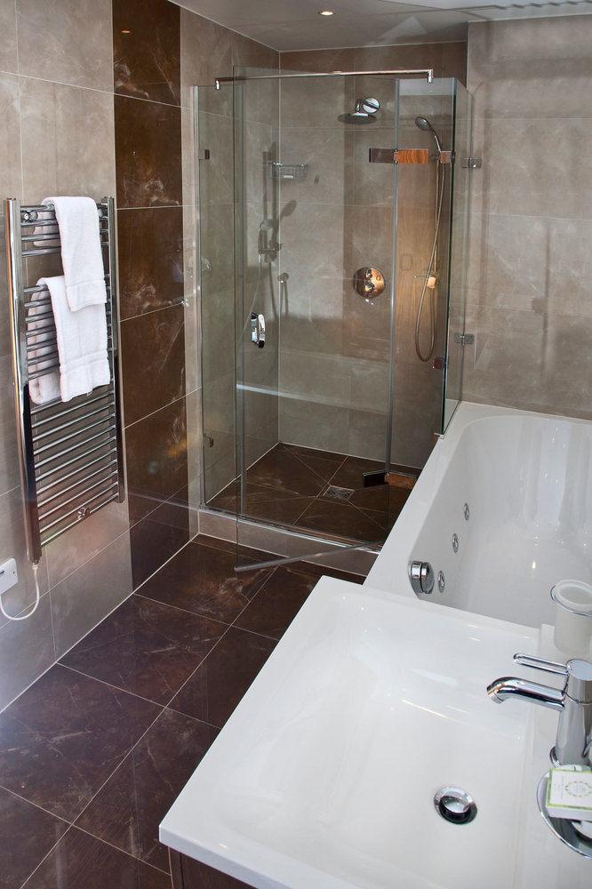 Arlington House Apartment *