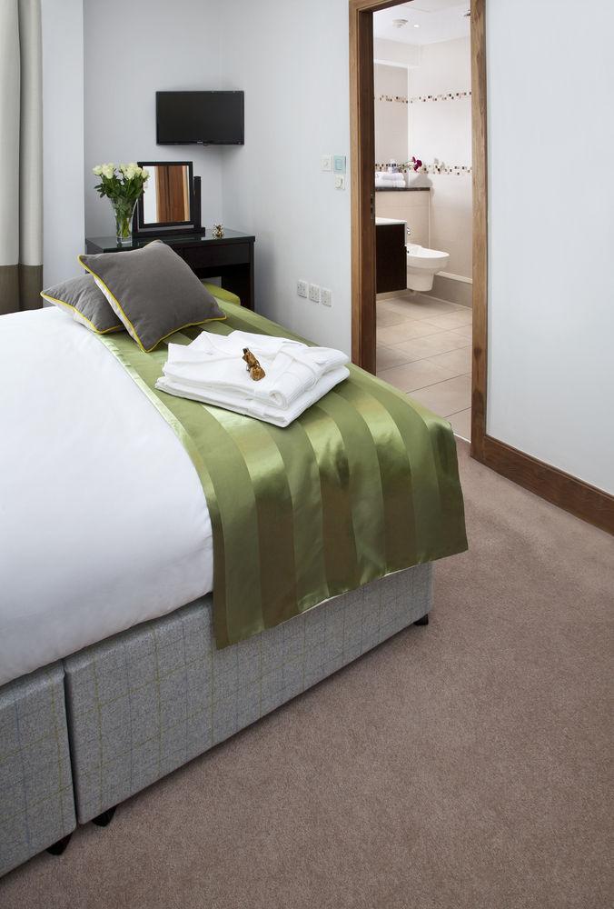 Arlington House Apartment