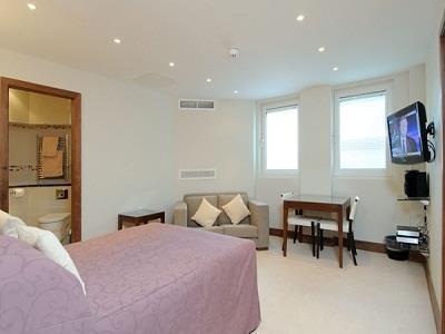 Arlington House Apartment