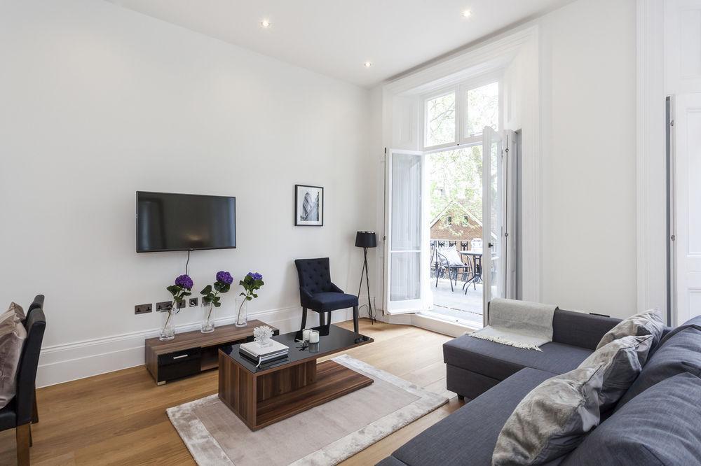 Hyde Park Apartment