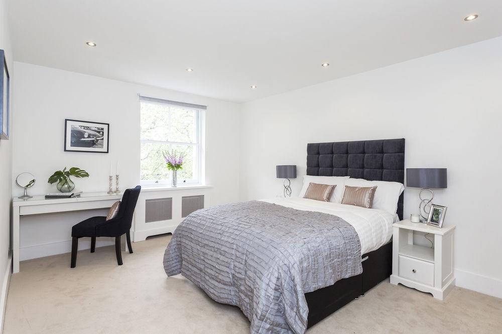 Hyde Park Apartment *