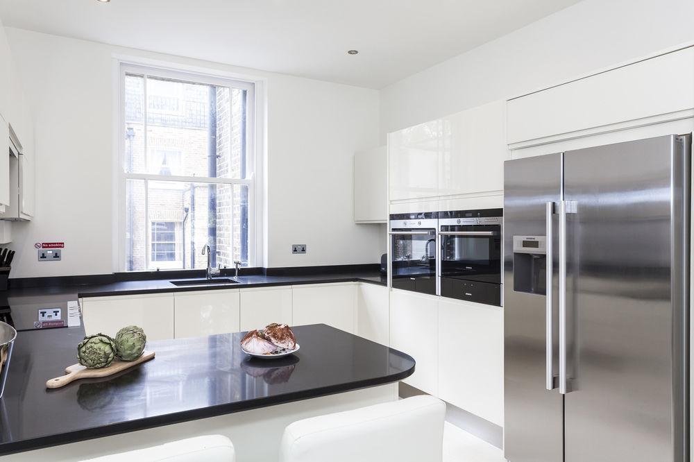 Hyde Park Apartment London