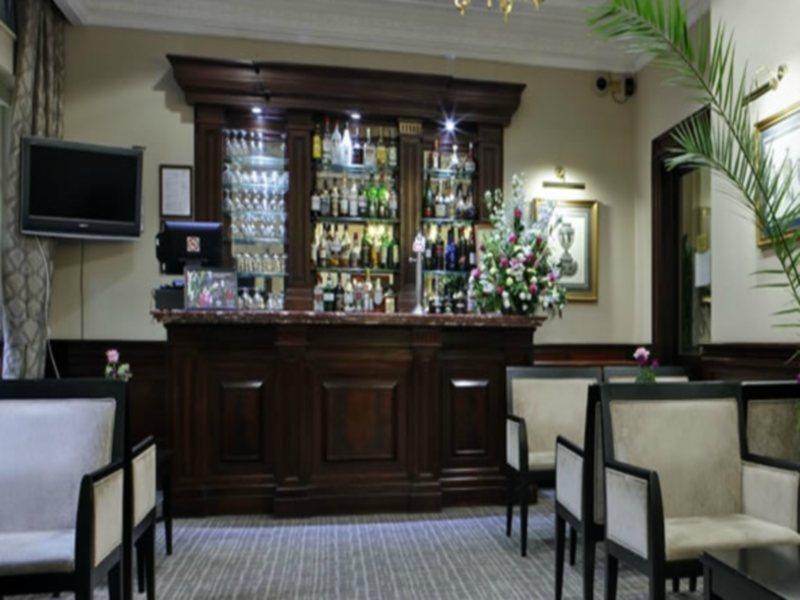 Grange White Hall Londres