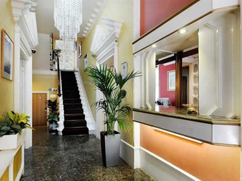 Hotel Lord Jim Kensington London