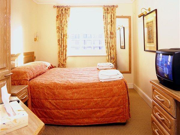 Hotel The Gresham 3*