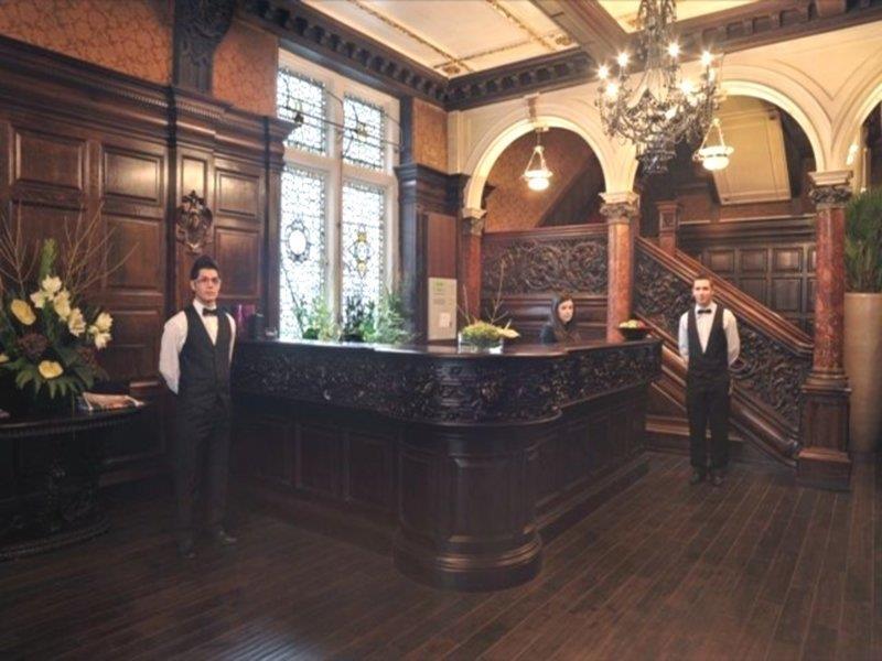 Hotel Grand Royale Hyde Park