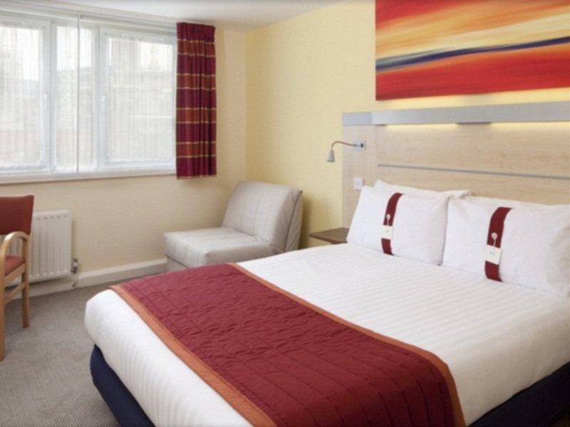 Holiday Express Southwark By Ihg