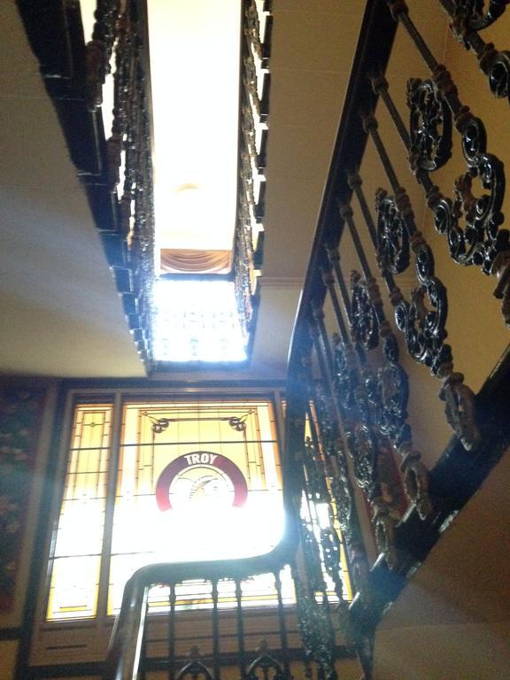 Hotel Troy London