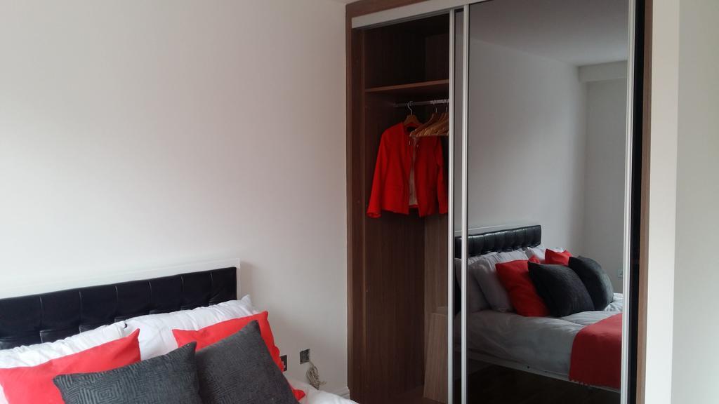 Baker Street Apartment
