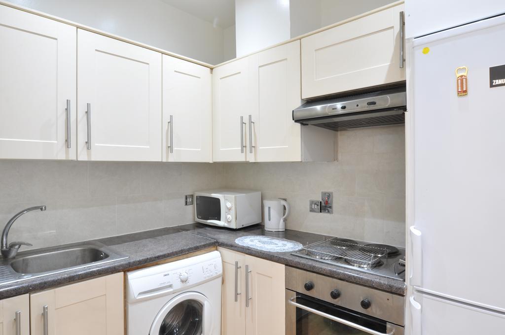 Apartment Oxford Street, Gilbert Court