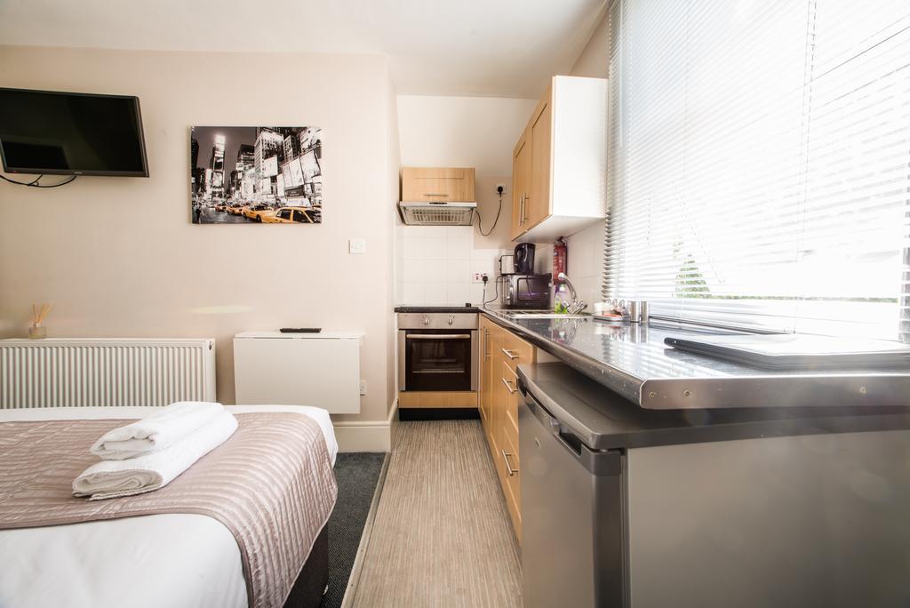 United And 4* London