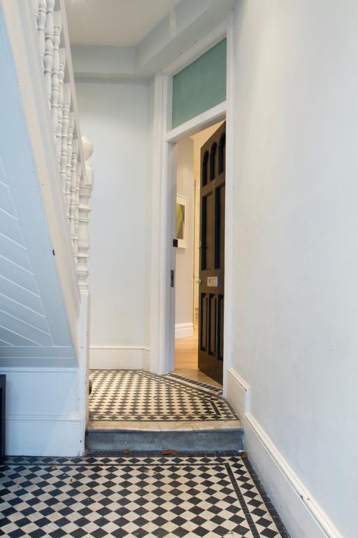 Stunning Brand New Apartment London