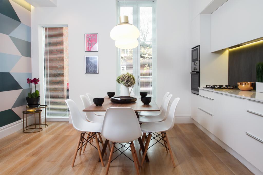 Stunning Brand New London