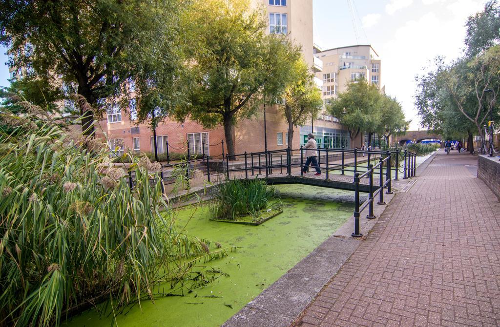 Wharf - Water Gardens