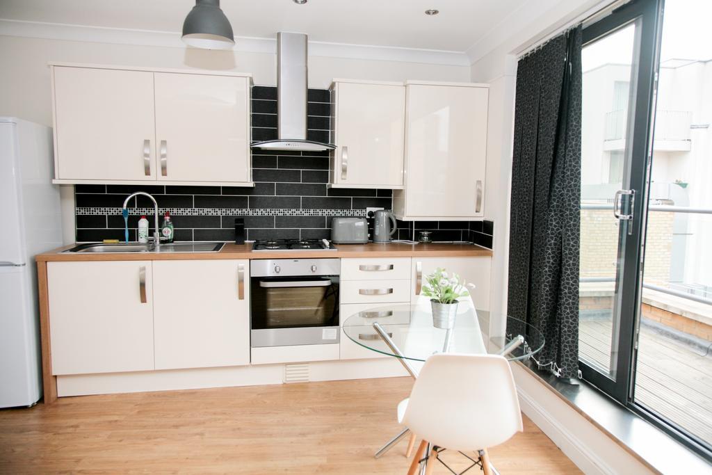 Club Living - Shoreditch Apartments London