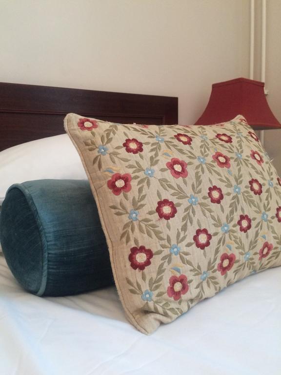 Hotell Crescent 3*