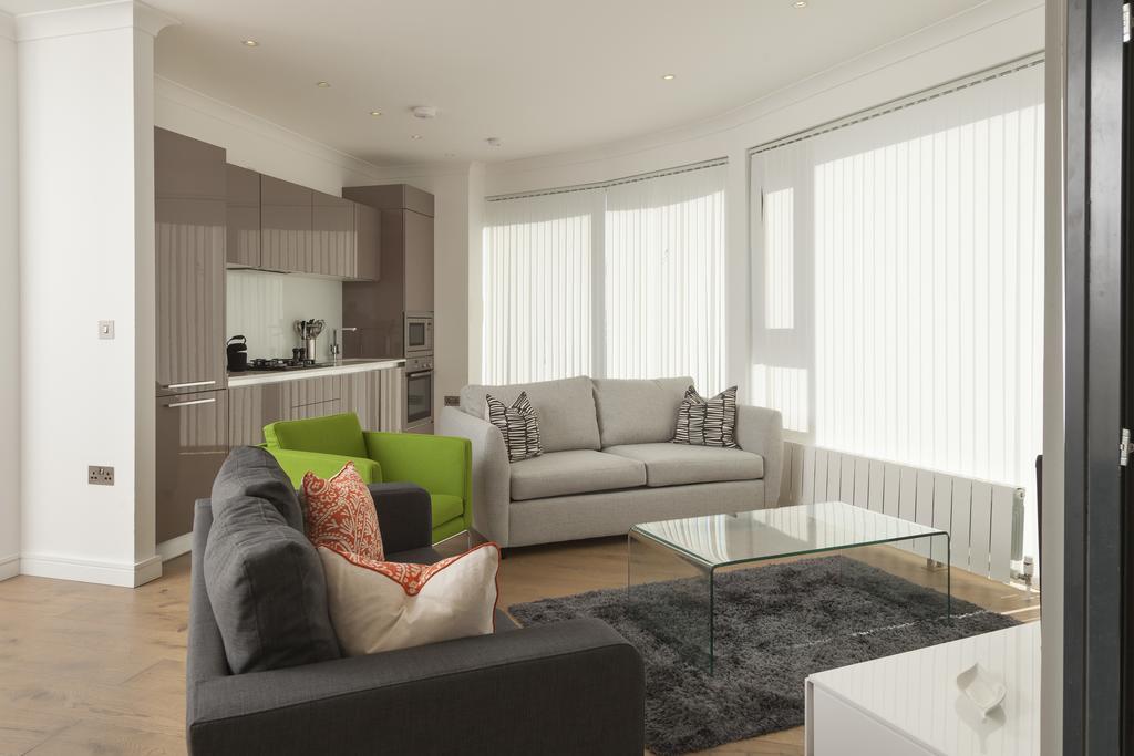 Deluxe Bridge Apartment London
