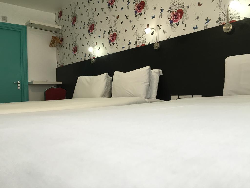 Clapham South Dudley Hotel London