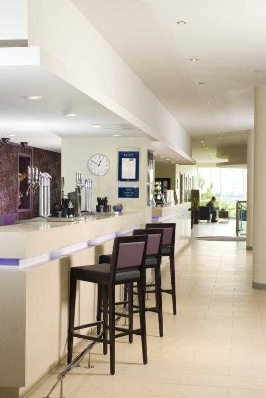 Hotel Express By Holiday Wembley North Circular Road