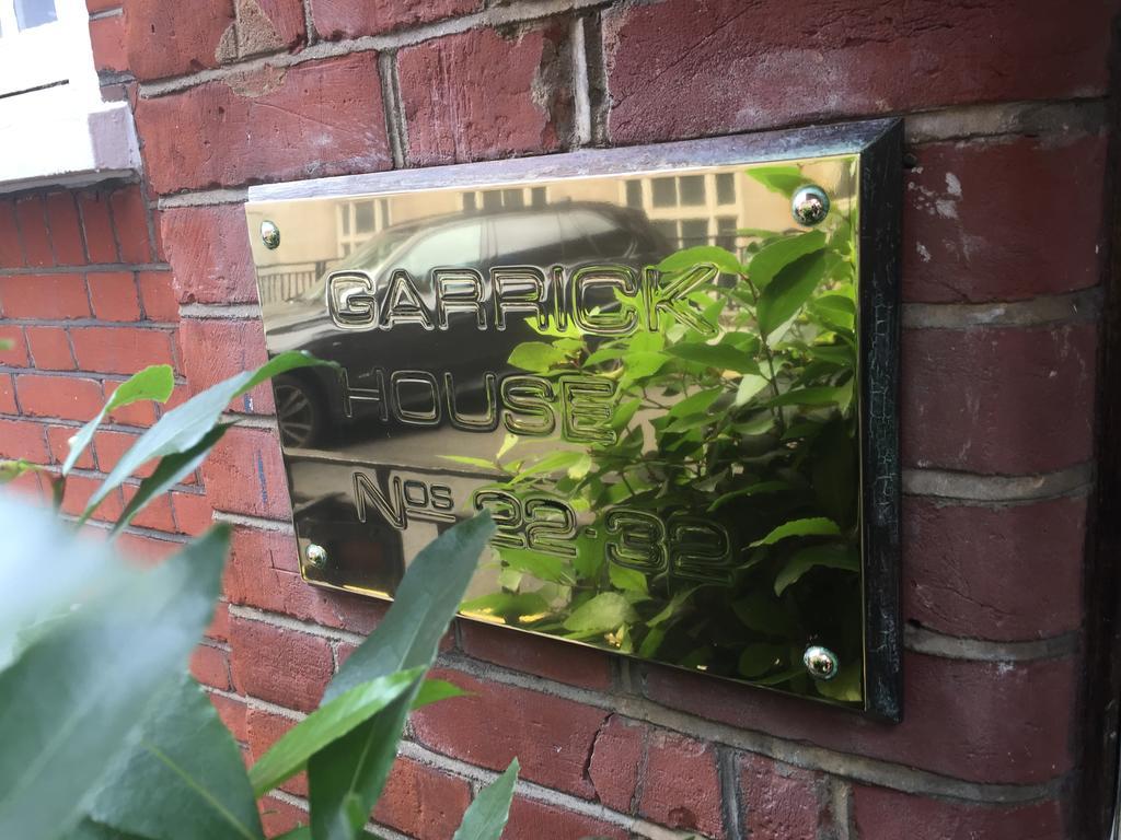 Shepherds Market Serviced Apartment *