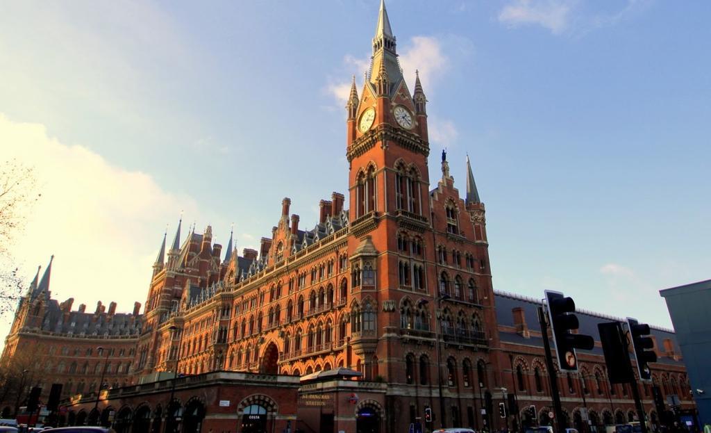 Kings Cross In Central * London