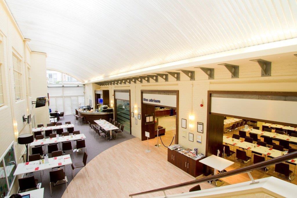 Hotell The Wesley Euston 4*