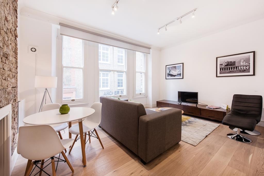 Soho Piccadilly Circus Apartment London