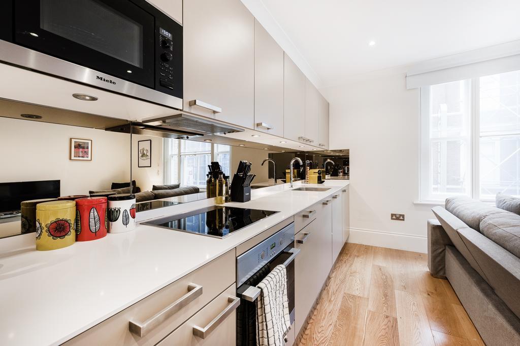 Apartment Soho Piccadilly Circus London