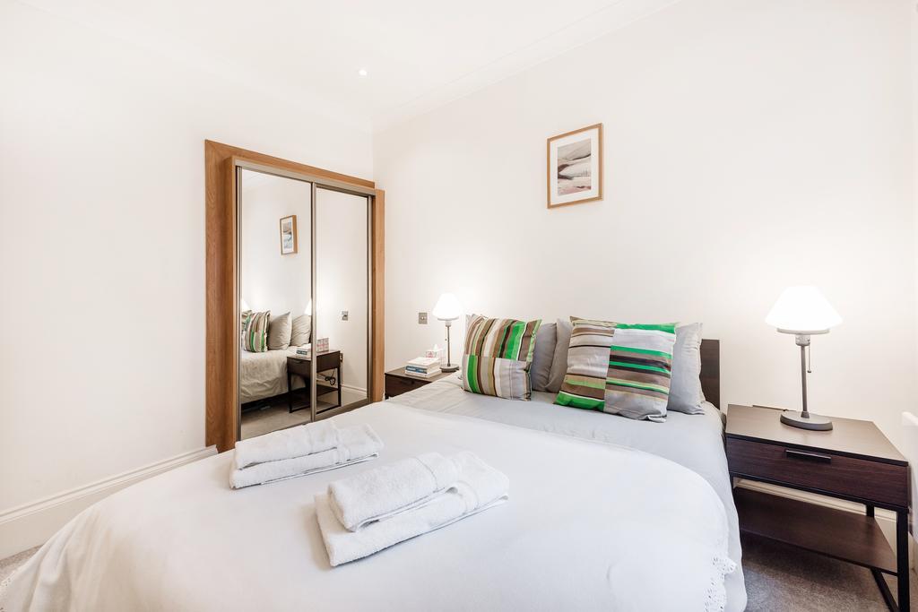 Soho Piccadilly Circus Apartment London