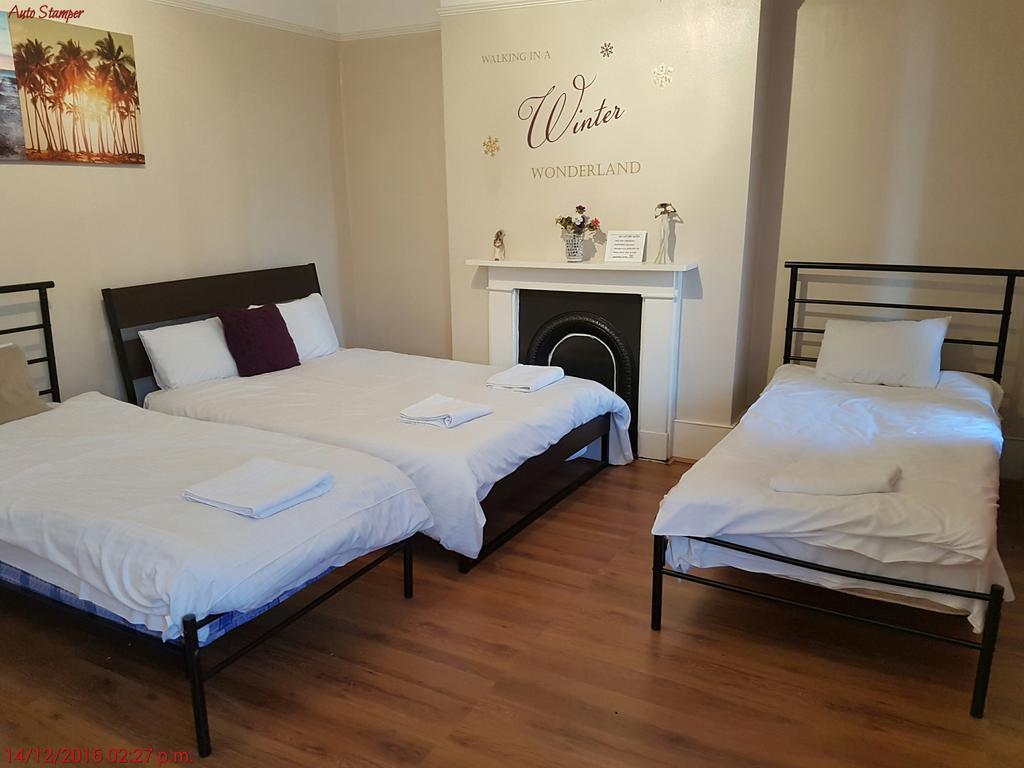 137 Upton Lane Hotel