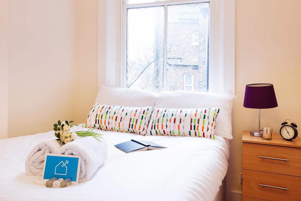 Apartment The Earls Court Townhouse *