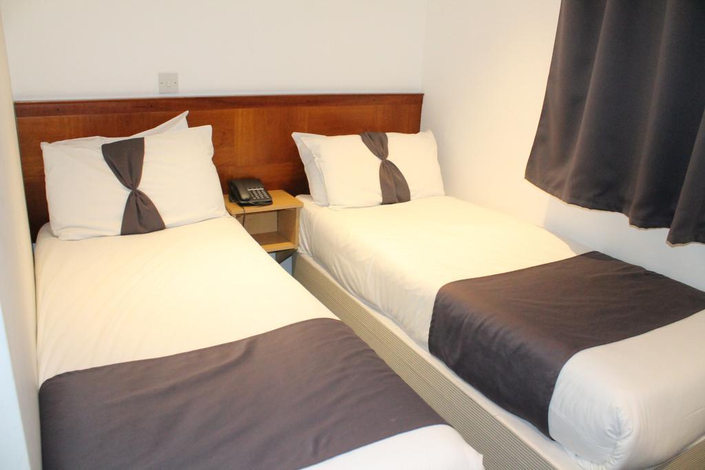 Clapham South Belvedere Hotel London