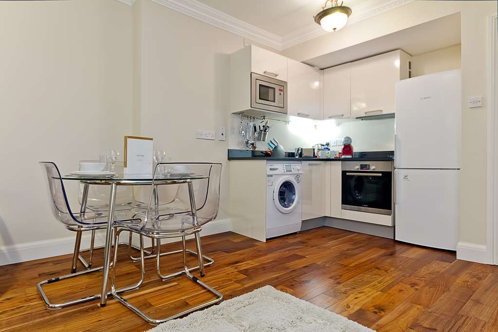 Knaresborough Hotel London