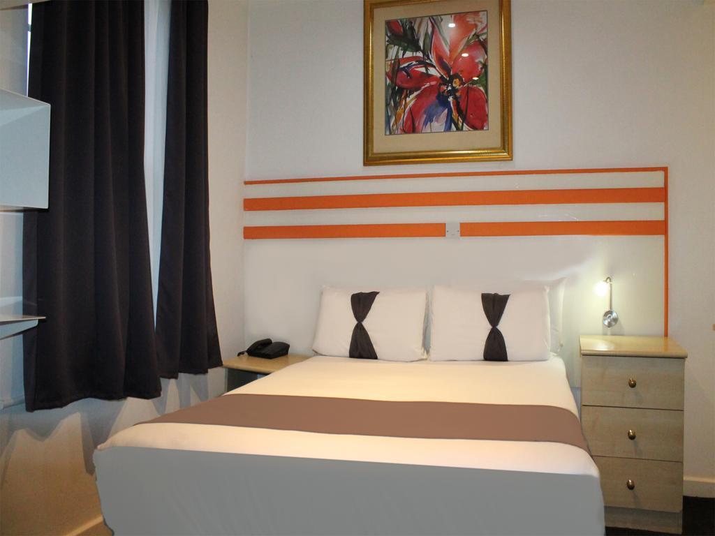 Clapham South Belvedere Hotel London