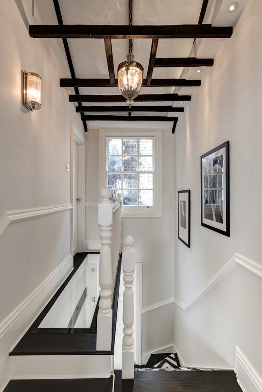 11 Cambridge Street London