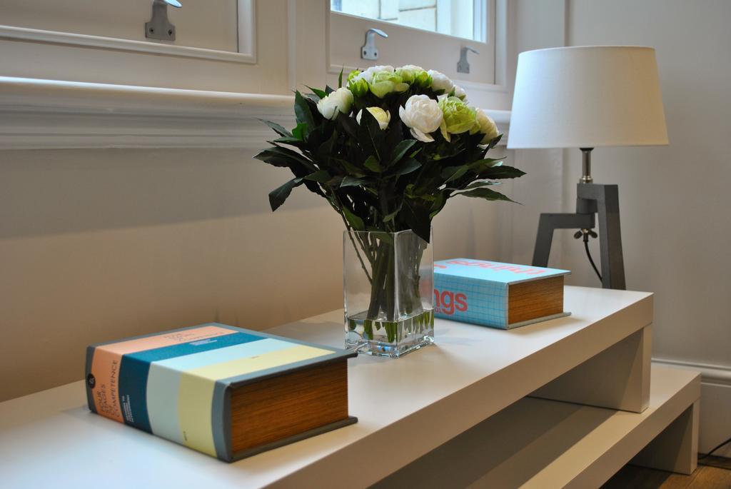 Leicester Square One Apartment