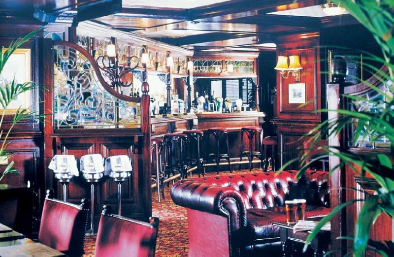 Kensington Forum, An Ihg Hotel Londra
