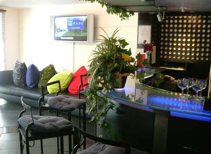 La Reserve Hotell 3*