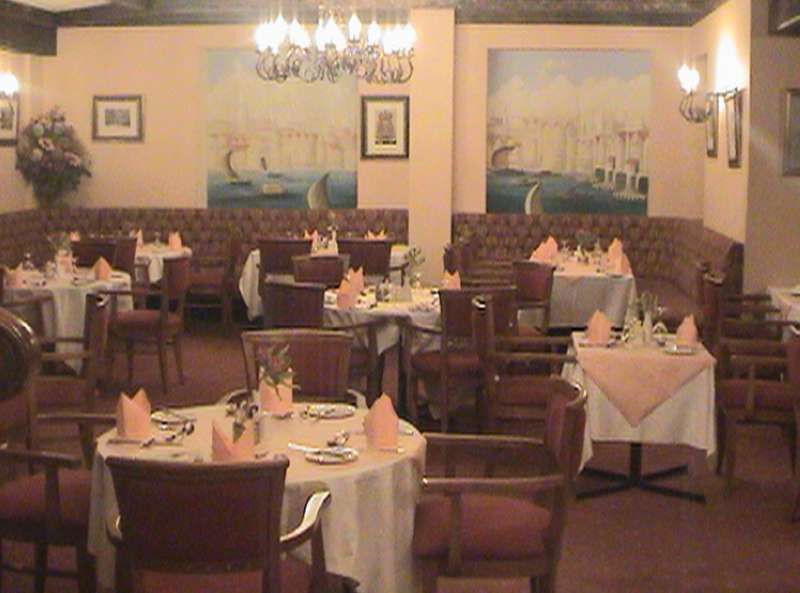 Hotel Henry Viii
