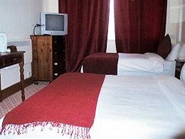 Hotel Oyo The Man Pub And