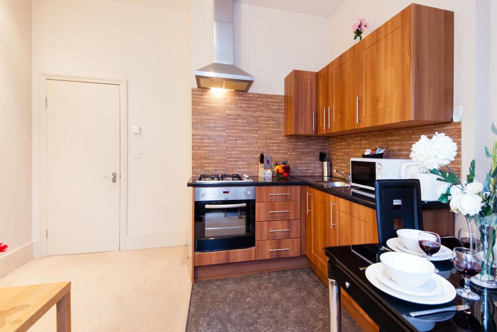 Elicia's South Kensington Apartment