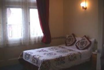 Palace Court Apartment
