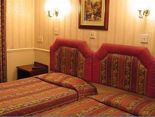 Hotell Springfield 2*
