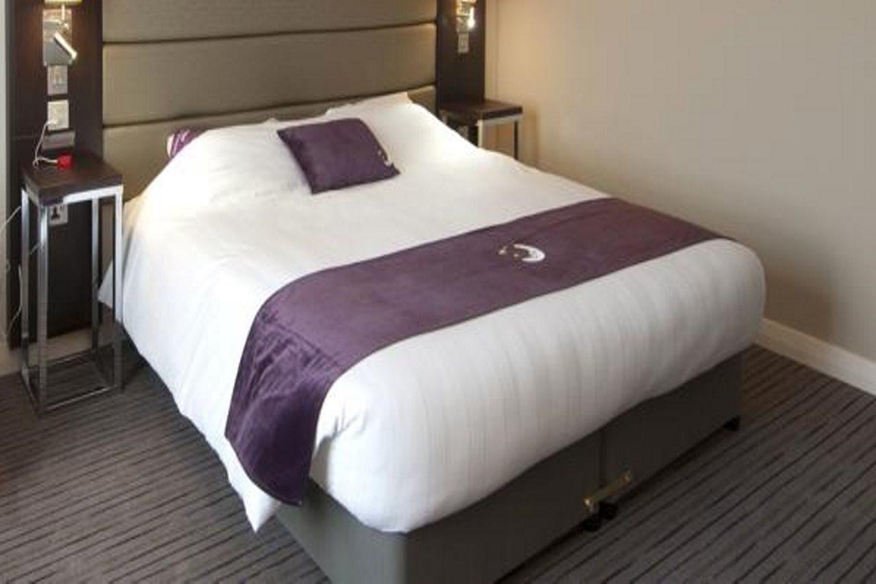 Premier Lewisham Hotel