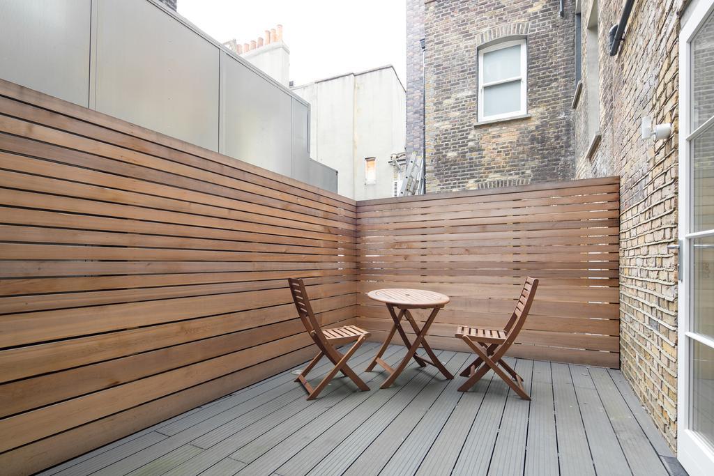 Stunning And Bright - Romilly Street London