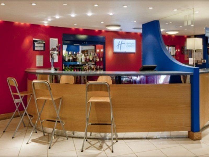 Holiday Express Southwark By Ihg